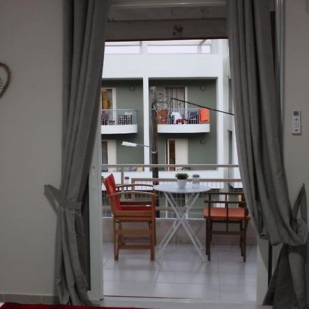 Zoe Apartments Tolón Eksteriør billede
